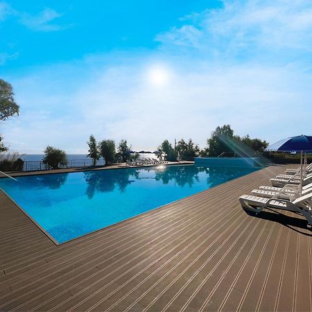 Il Pampaleone Glamping And Resort Acireale Exteriér fotografie
