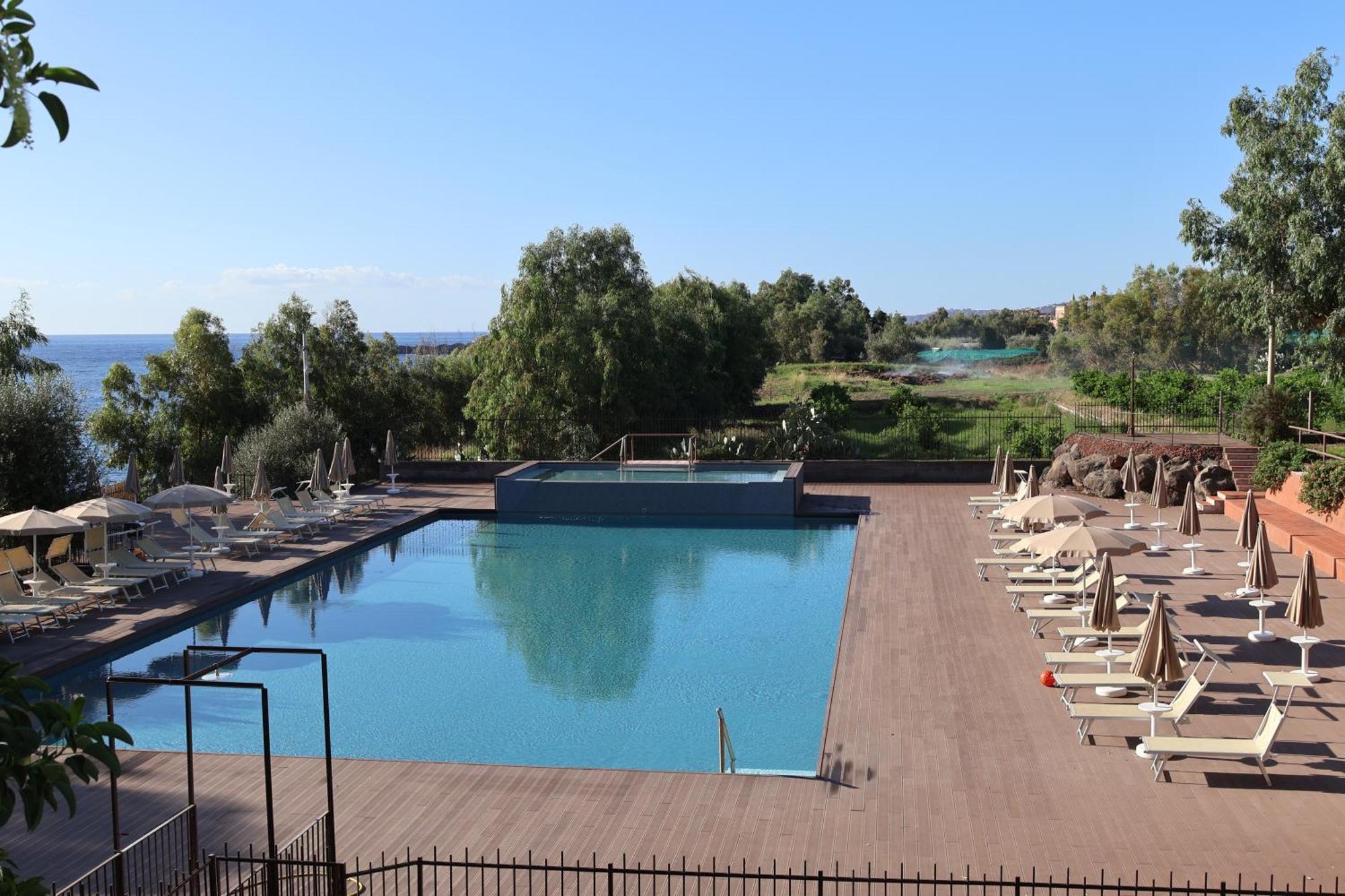 Il Pampaleone Glamping And Resort Acireale Exteriér fotografie